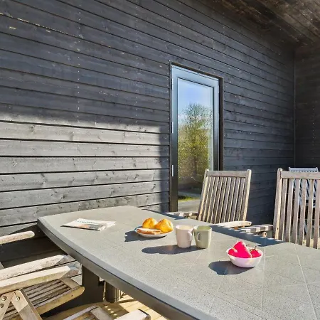 Filip - 1-2km From The Sea In Djursland And Mols By Interhome *