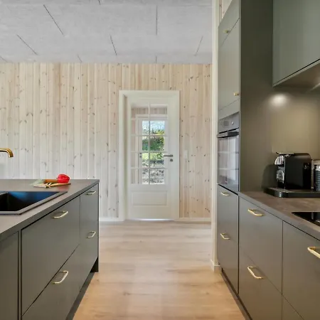 Holiday home Filip - 1-2km From The Sea In Djursland And Mols By Interhome
